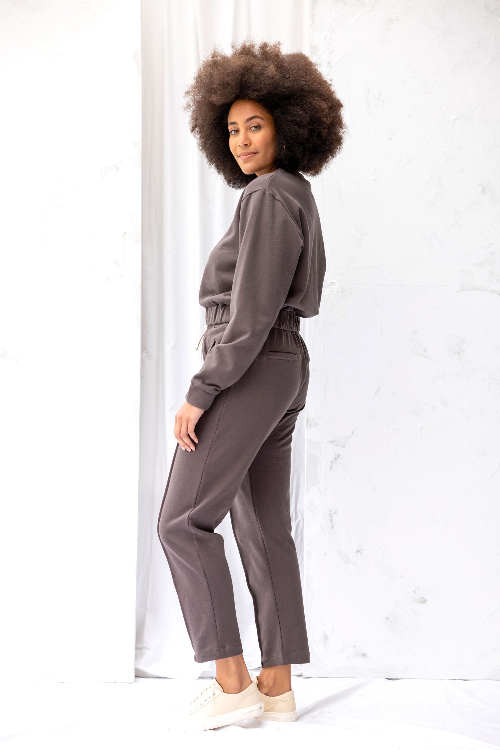 Ivy Sweatshirt | Charcoal - ReCreate Clothing