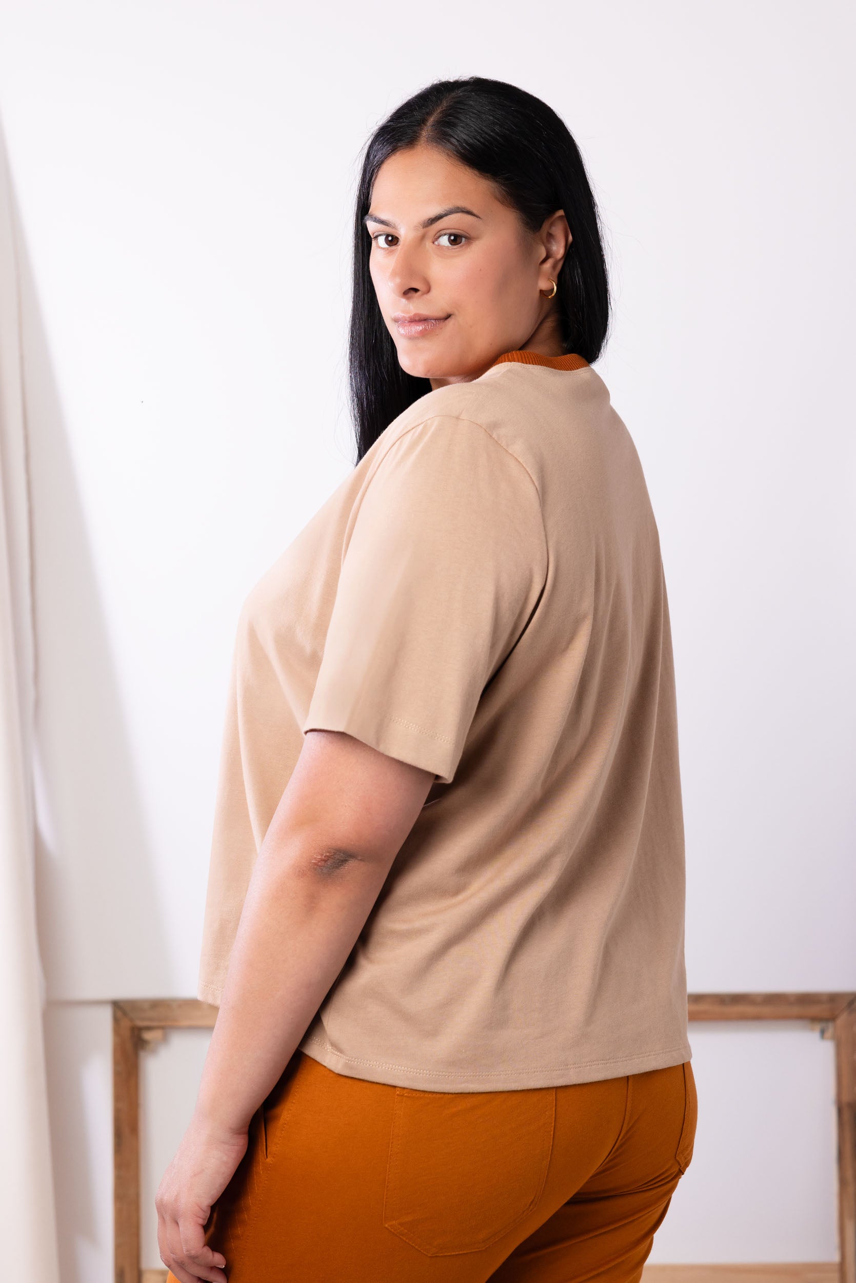 Buddy Tee | Clay