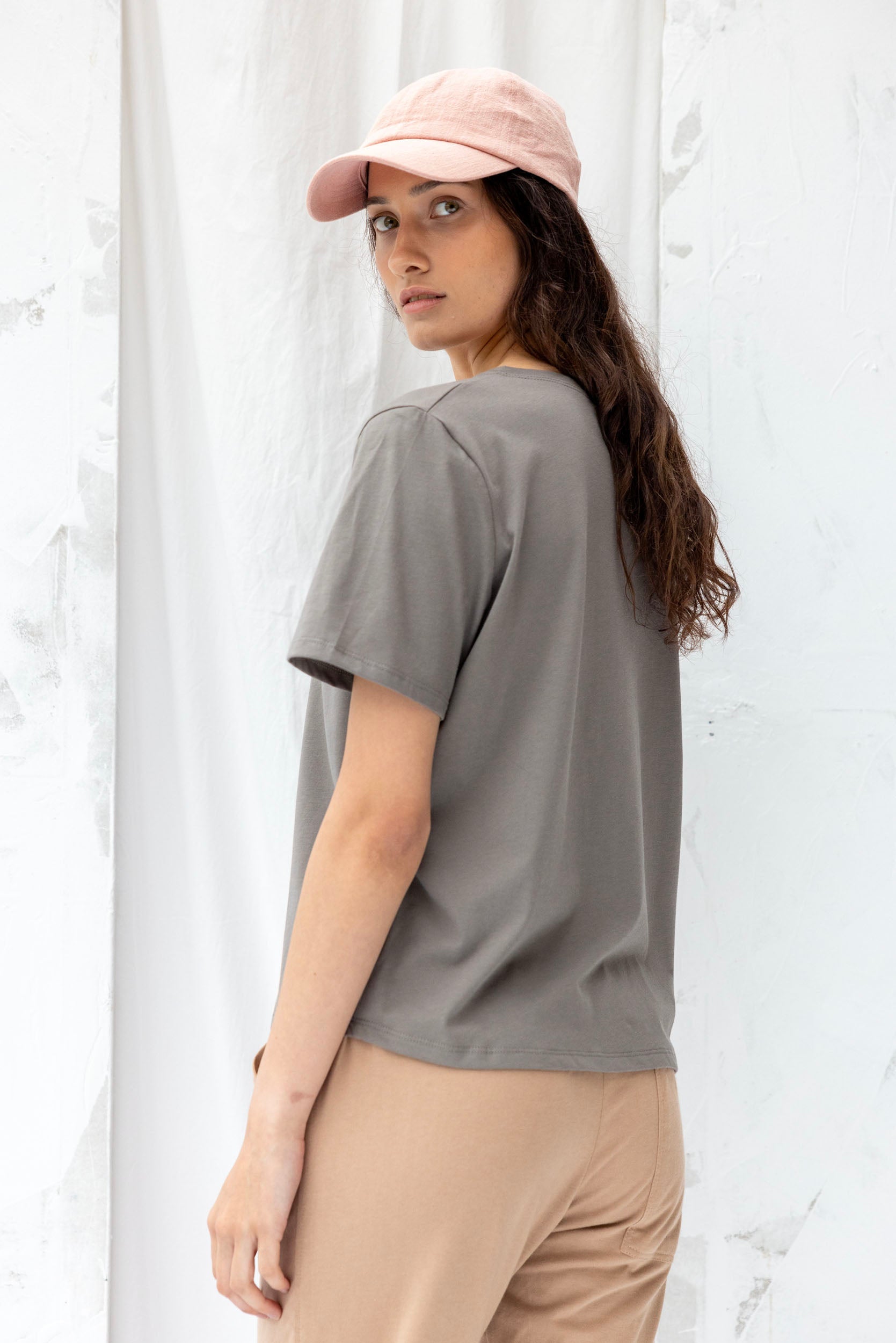 Key Tee | Grey Sage