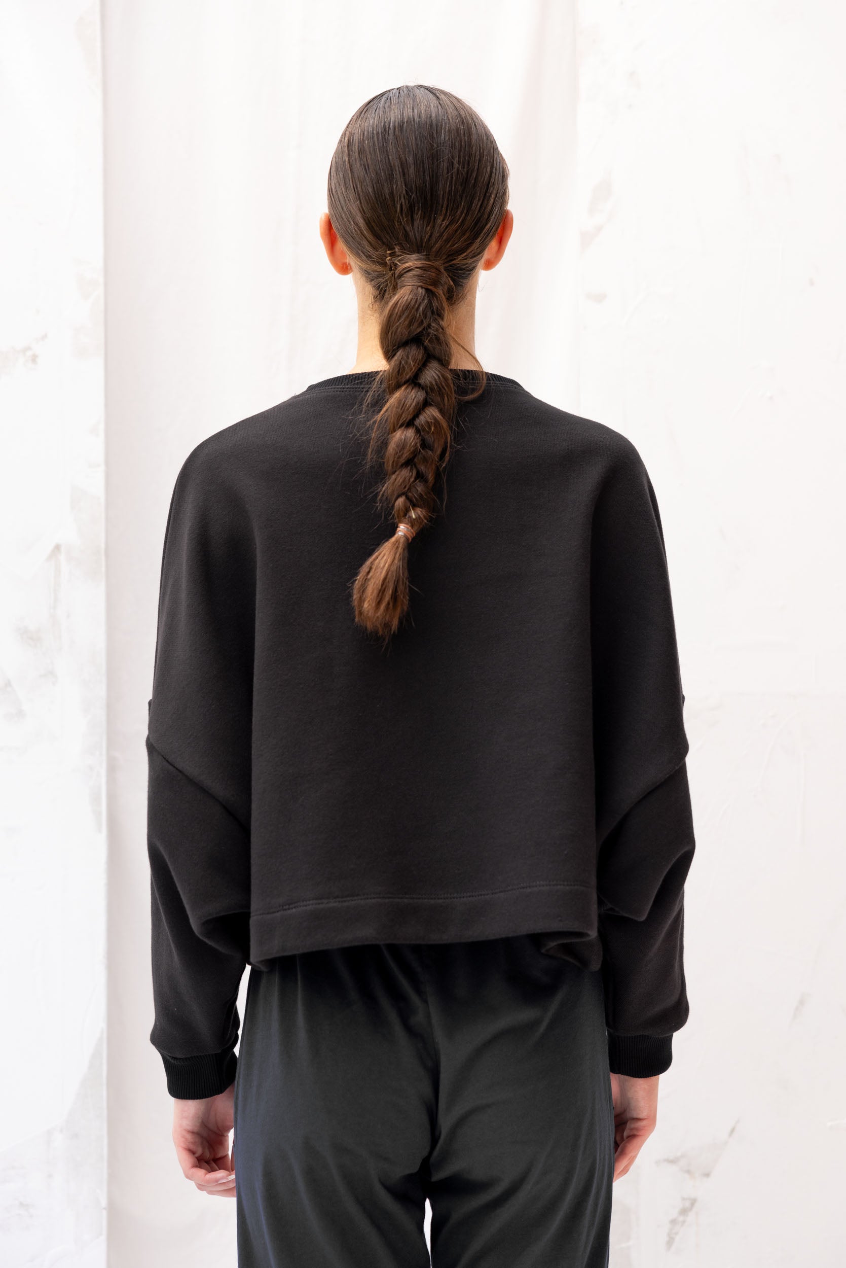 Entity Sweatshirt | Black