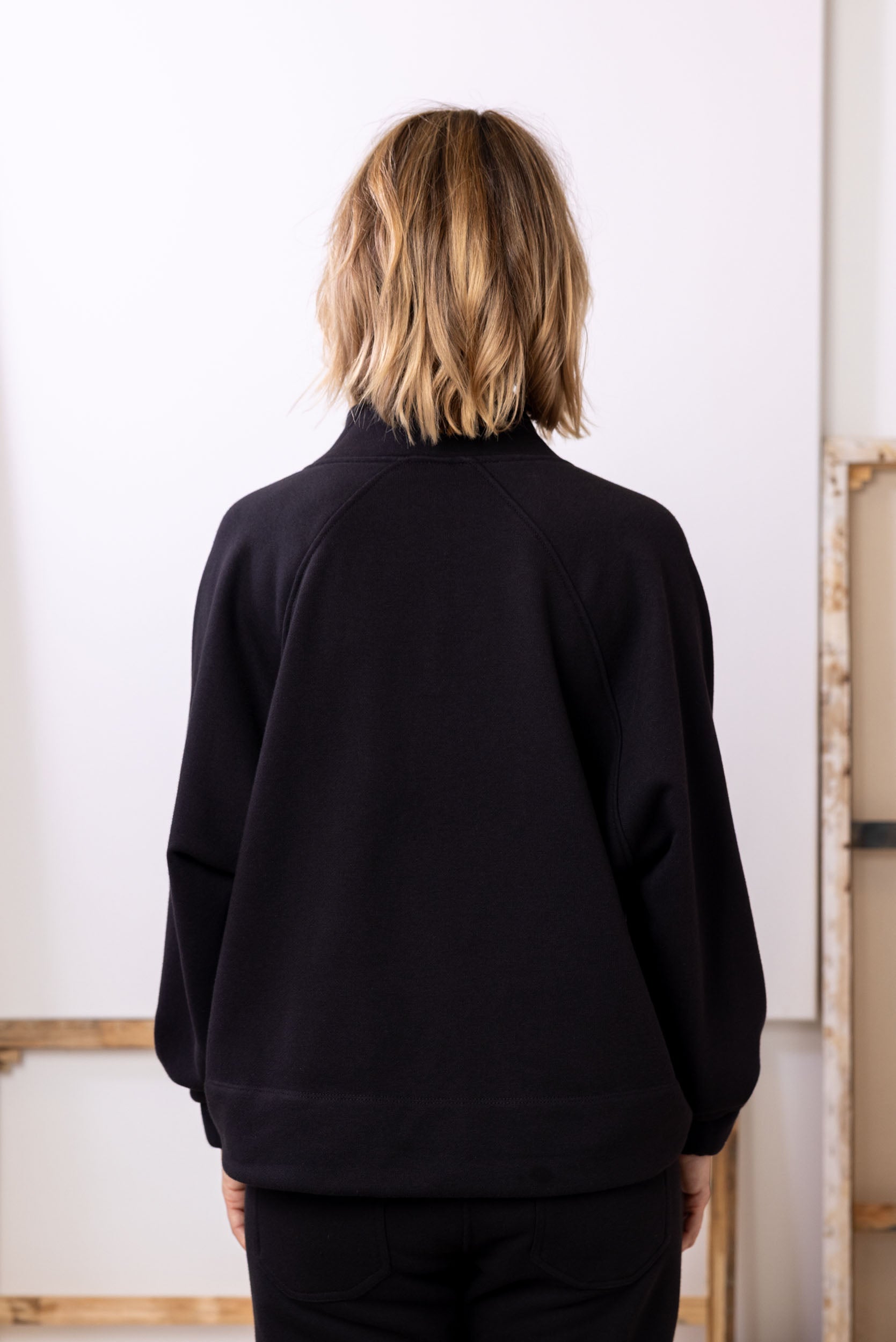 Henry Sweatshirt | Black