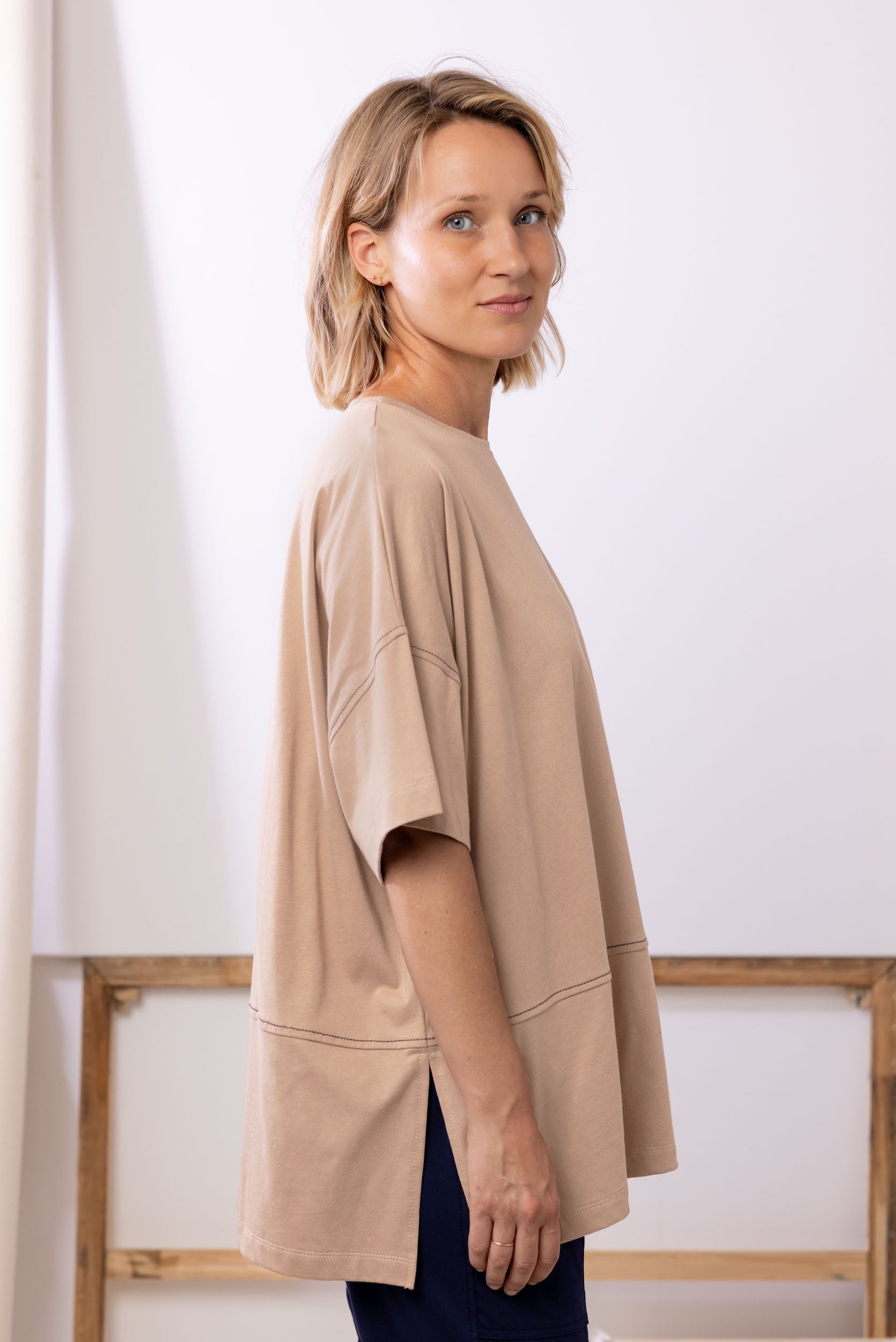 Love Tee | Clay