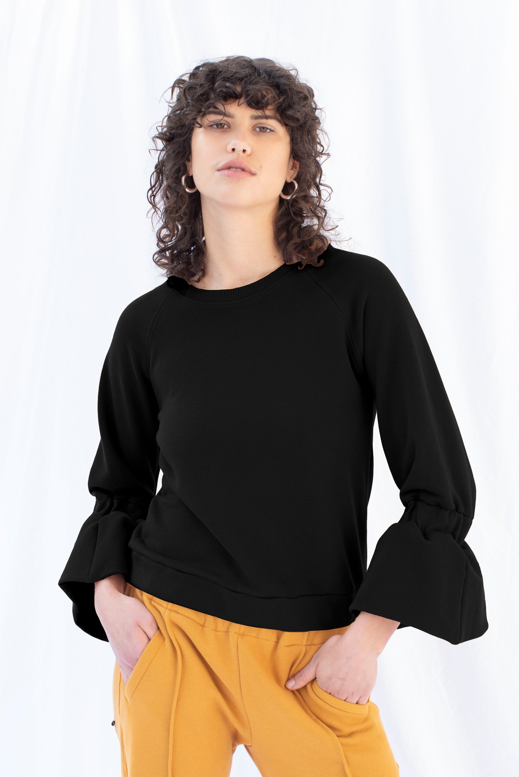 Transit Sweatshirt | Black | XS,S,XL - ReCreate Clothing